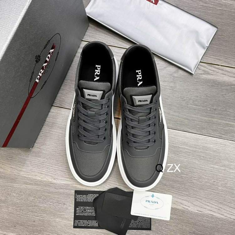 Picture of Prada Shoes _SKUPradasz38-45XC110719500